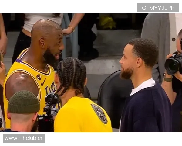 詹姆斯谈肯纳德首秀：他打得太出色了，能投三分组织也到位